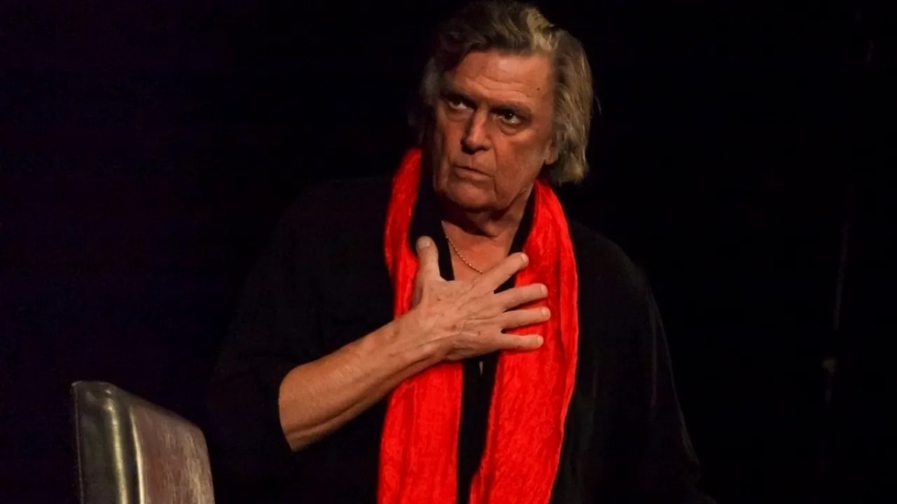 Adio, teatru! Florin Piersic a decis să nu mai urce pe scenă!