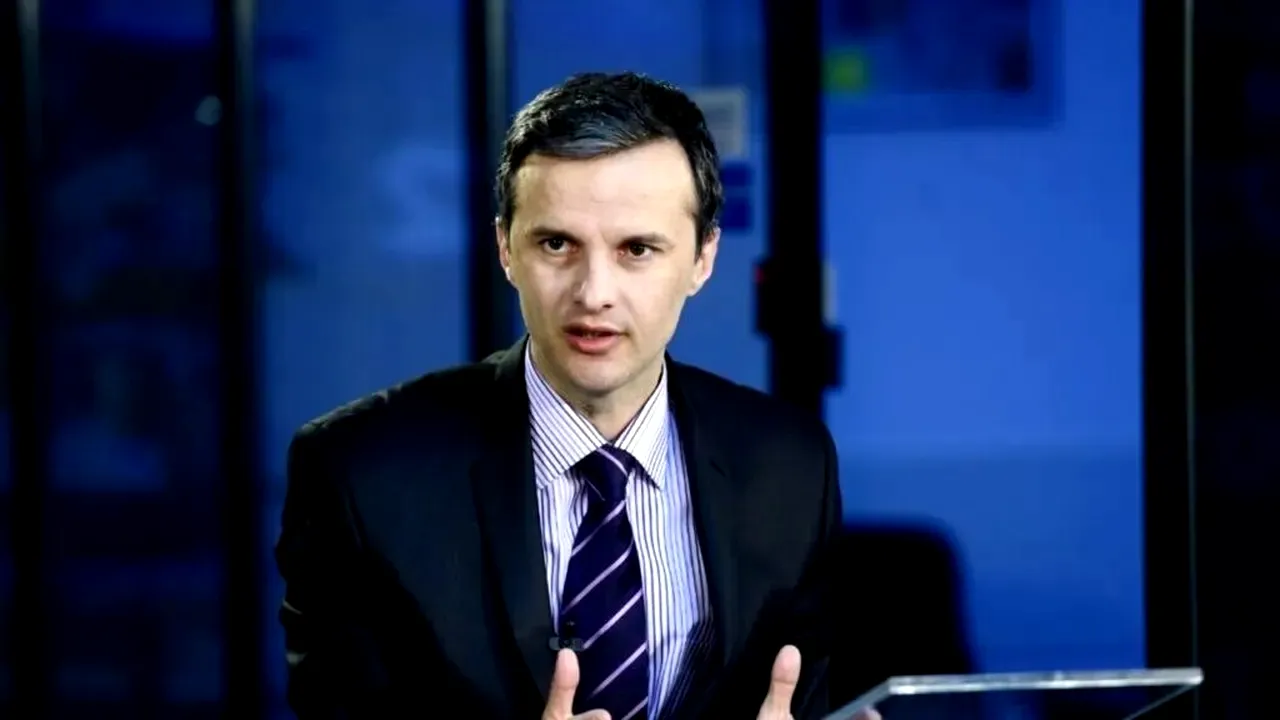 Cristian Socol, reacție rapidă la decizia Fitch de menținere a ratingului. Ce este normal și ce este ciudat? De ce va fi și mai greu cu Moody’s?