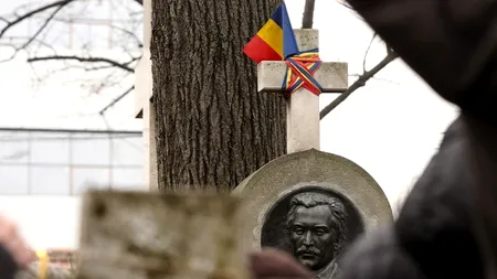 NOAPTEA MUZEELOR 2015: Peste 25.000 de oameni au vizitat Cimitirul Bellu din Capitală