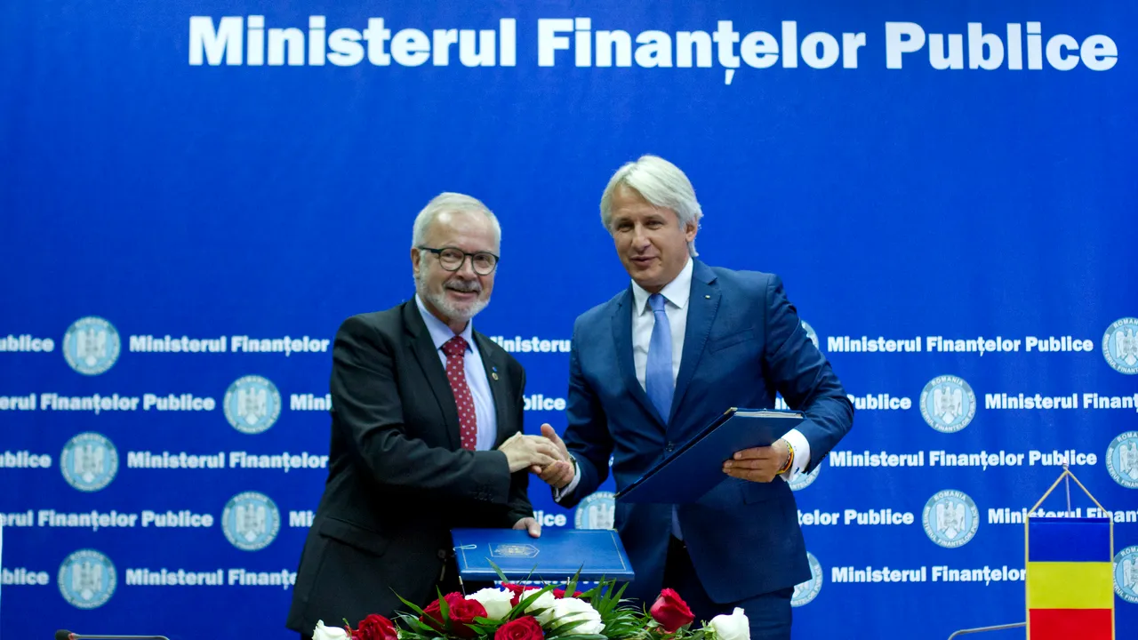 România își plătește datoriile CU BANI DE LA UE. Ministrul de Finanțe recunoaște, dar susține că NU E NIMIC ILEGAL