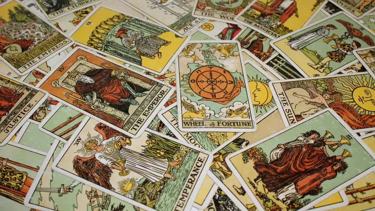 Horoscop tarot 22 februarie 2020. Berbecii au de făcut o alegere dificilă, Gemenii duc în spate o povară