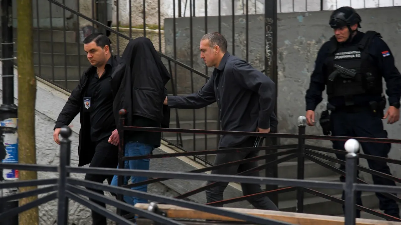 Detalii cutremurătoare despre masacrul de la școala din Belgrad. Elevul și-ar fi planificat atacul de o lună. Serbia a decretat trei zile de doliu