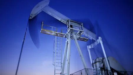 PREȚUL petrolului a crescut la cel mai ridicat nivel înregistrat în noiembrie 2022. Investitorii sunt îngrijorați de o posibilă penurie la iarnă