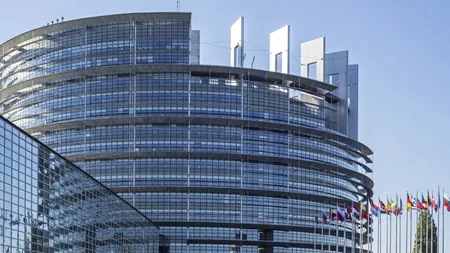 Le Monde: ”POPULISMUL este și o criză a educației” /Sunt necesare investiții pentru ca sistemul școlar să nu alimenteze demagogia