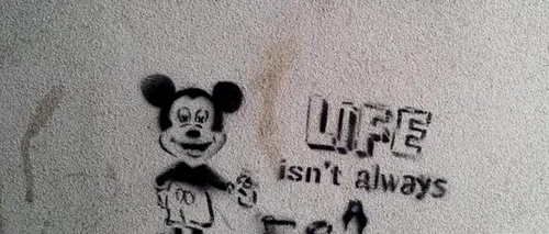 „Dismaland, o expoziție a artistului Banksy care parodiază Disneyland, a fost vernisată sâmbătă
