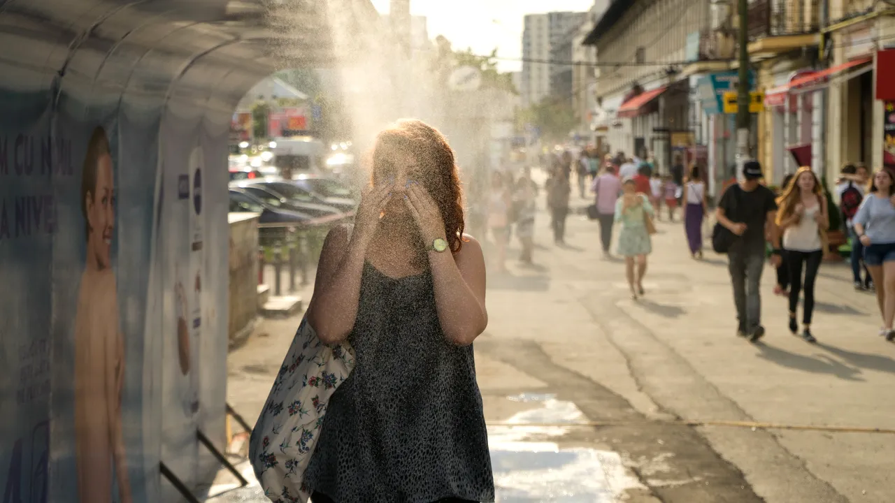 Temperaturi de foc și furtuni puternice: ANM anunță cod portocaliu / Cum va fi vremea în București