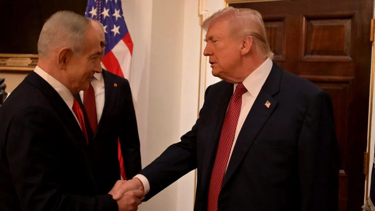 Netanyahu, a 7-a vizită la Washington în mandatul lui Trump. Israelul presează SUA să impună Iranului limitări nucleare și pe rachete balistice