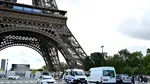 O bucată din Turnul Eiffel se scoate la vânzare. Cât ar putea să plătească colecționarii pentru acest fragment rar scos la licitație