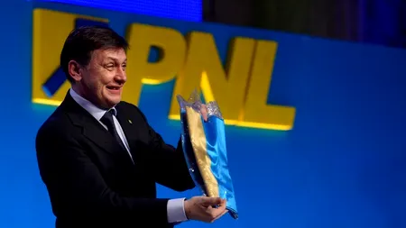 Contre între liderii USL pe steagul secuiesc. Ponta: Nu am vrut steagul aici ca să nu se creadă că e al PNL. Ce a răspuns Antonescu