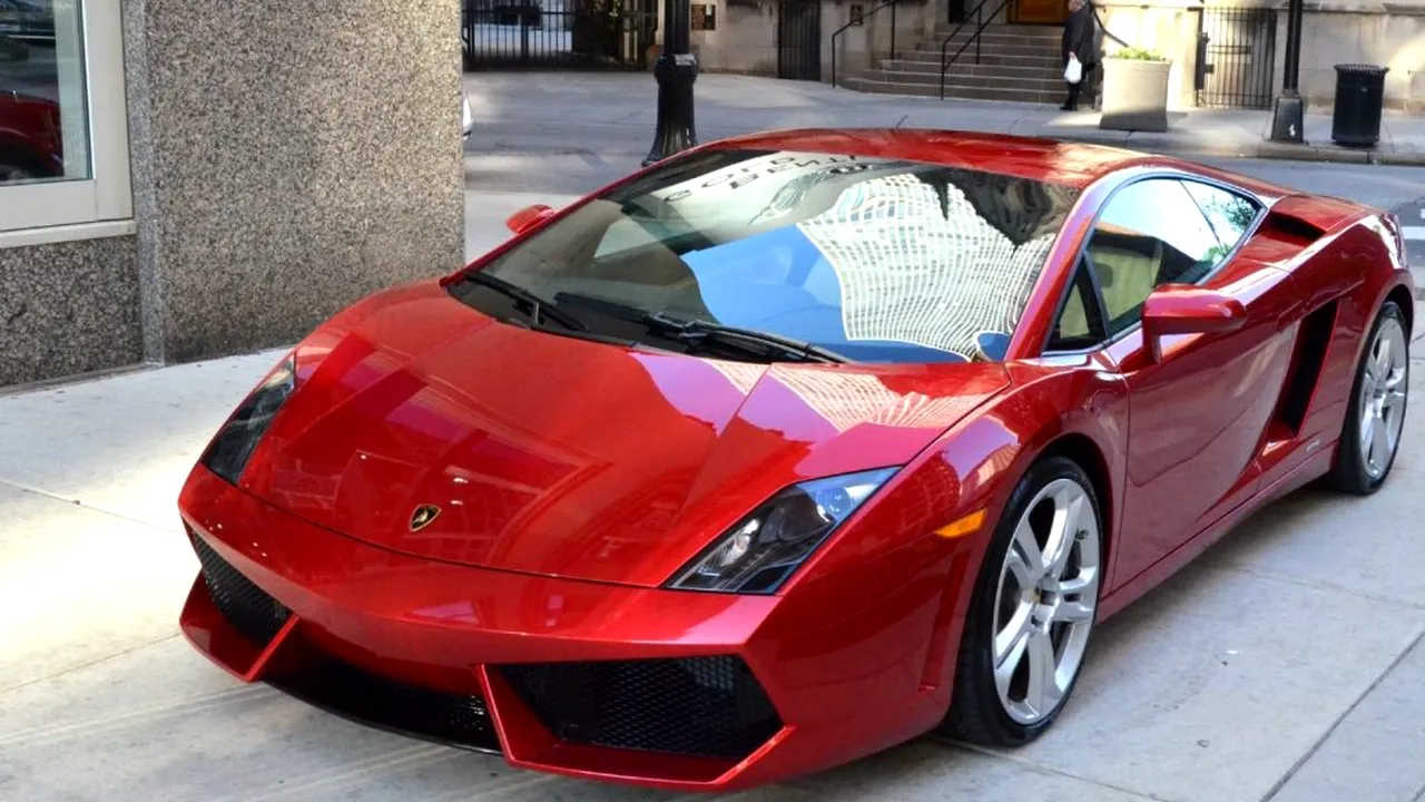 Mașini în valoare de sute de mii de euro, blocate în garajele Poliției de Frontieră