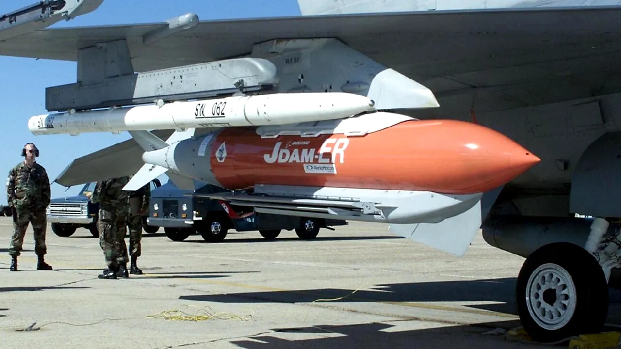 Administrația Trump vinde Ucrainei 3.350 de RACHETE cu rază de acțiune de până la 450 de km