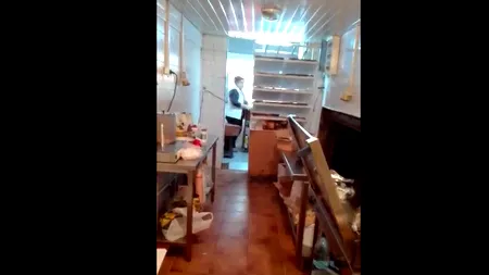 VIDEO. Imaginile care te vor convinge să nu mai mănânci niciodată în această patiserie