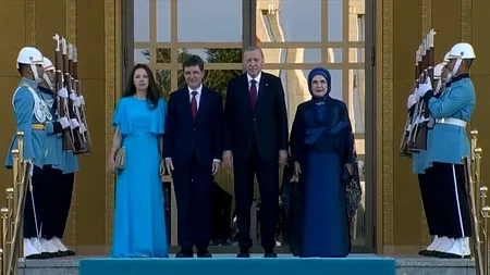 Primele imagini cu Nicușor Dan și Mirabela Grădinaru la dineul oficial organizat de președintele Turciei, Recep Erdogan și prima-doamnă, Emine Erdogan