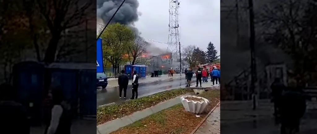 DÂMBOVIȚA. Incendiu puternic la o hală industrială. A fost emis mesaj Ro-Alert - VIDEO
