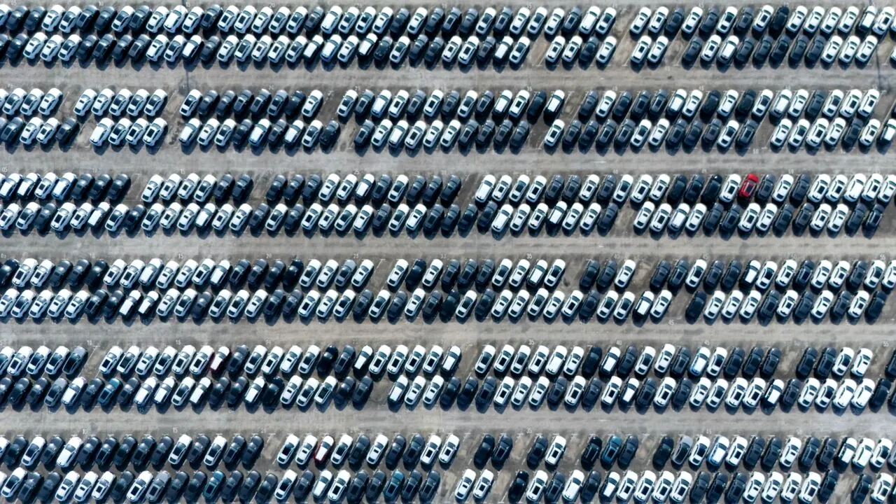 UPDATE: Vot crucial privind taxele de import pentru mașinile electrice chinezești în Uniunea Europeană