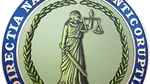 Polițiști din Pitești, naș și fin, reținuți pentru șantaj/DNA: „Săvârșirea a 3 infracțiuni de șantaj, toate în formă continuată”