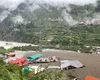 INUNDAȚIILE din India s-au soldat cu patru morți/ Autoritățile desfășoară echipaje pentru găsirea persoanelor dispărute