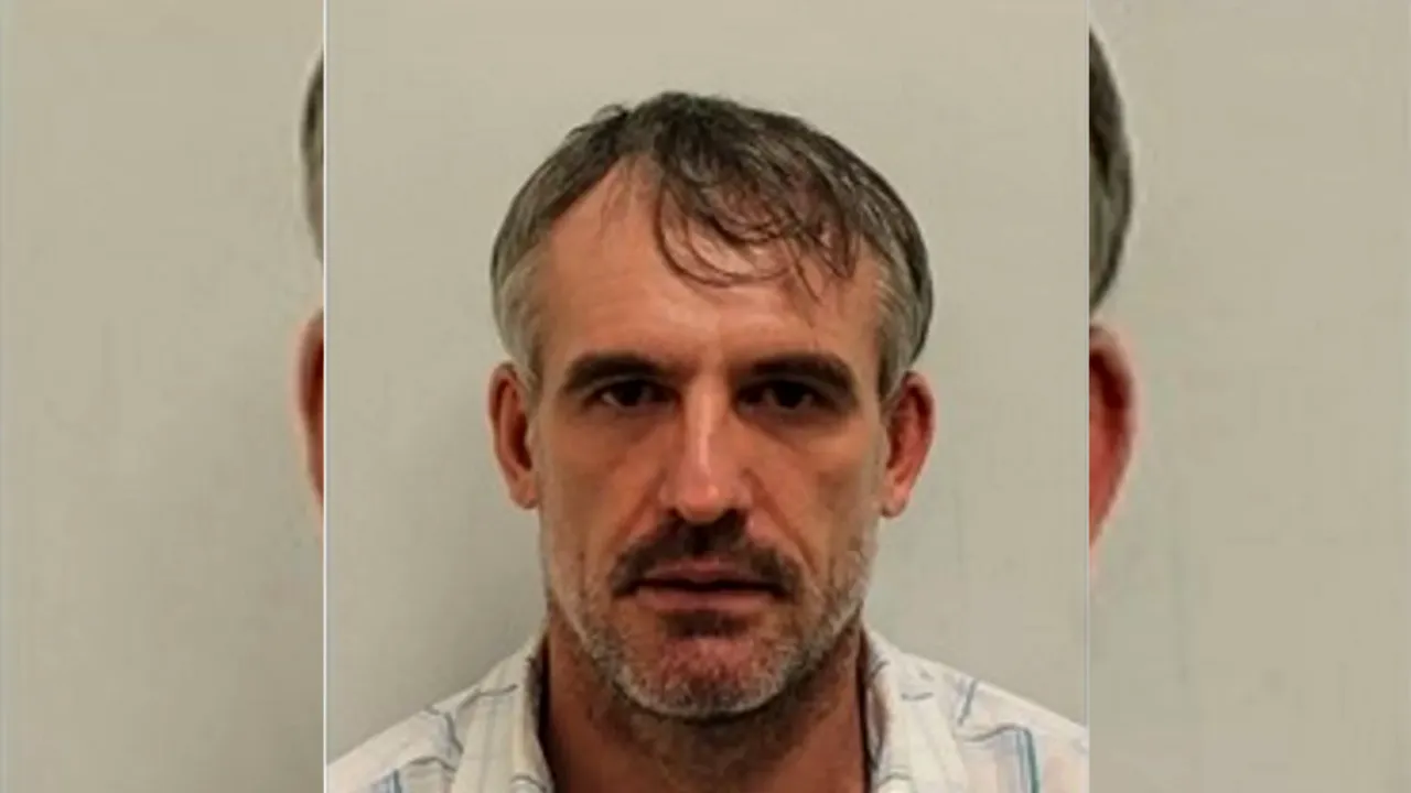 Hoțul de buzunare român care a speriat Marea Britanie. A fost DEPORTAT de 3 ori, dar a revenit în Regat pentru „transplant de păr”