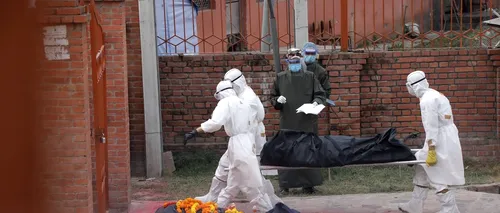 Crematoriile din China fac cu greu față după explozia de cazuri de <i class='ep-highlight'>COVID</i>-19 în rândul persoanelor vulnerabile