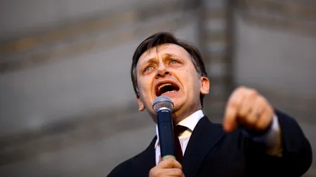 Antonescu: Nu înghit povestea cu economia afectată. Nu mă interesează nici comentariile lui Isărescu
