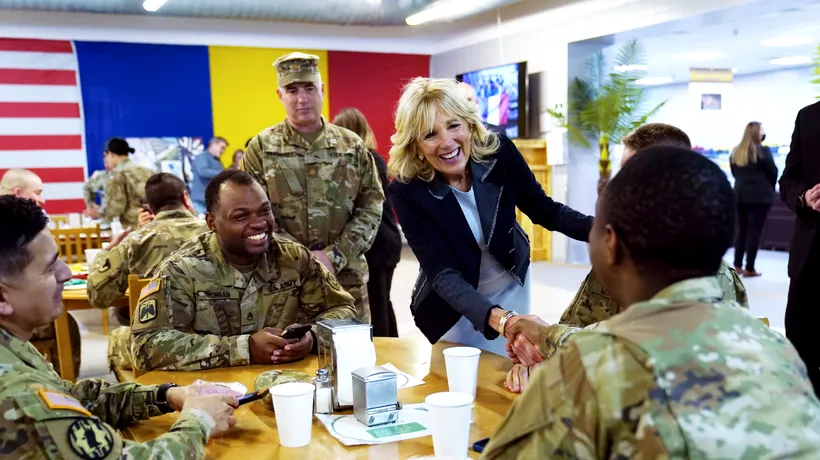 UPDATE | Jill Biden a ajuns la București, după ce a vizitat baza militară Mihail Kogălniceanu. Care este programul primei doamne a SUA în țara noastră (VIDEO)