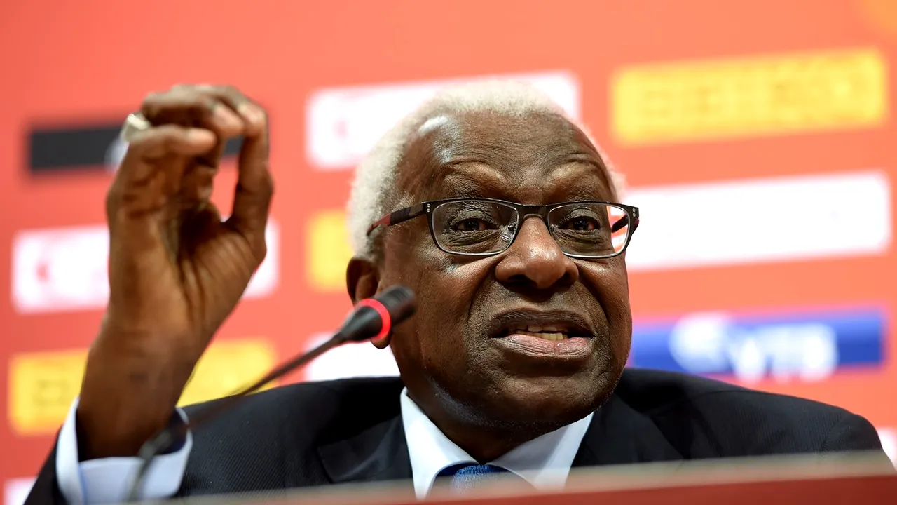 A murit Lamine Diack. Fostul șef al atletismului mondial avea 88 de ani