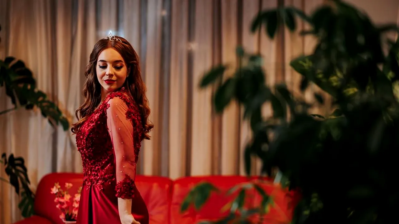 Alexandra, adolescenta de 18 ani care a murit într-un tragic accident, va deveni eroină pentru patru persoane. Părinții au decis prelevarea organelor