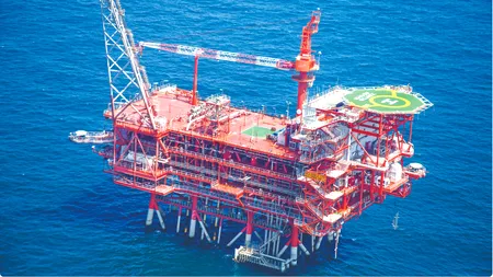 Embargoul petrolului rusesc se clatină. Gigantul din India care a reluat importul de petrol brut din Rusia