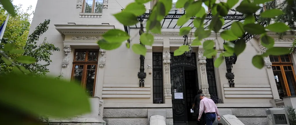 Fostul director al Bibliotecii Metropolitane București, plasat în arest la domiciliu
