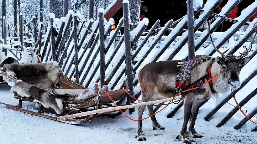 Cât costă o vacanță în Laponia, țara lui Moş Crăciun