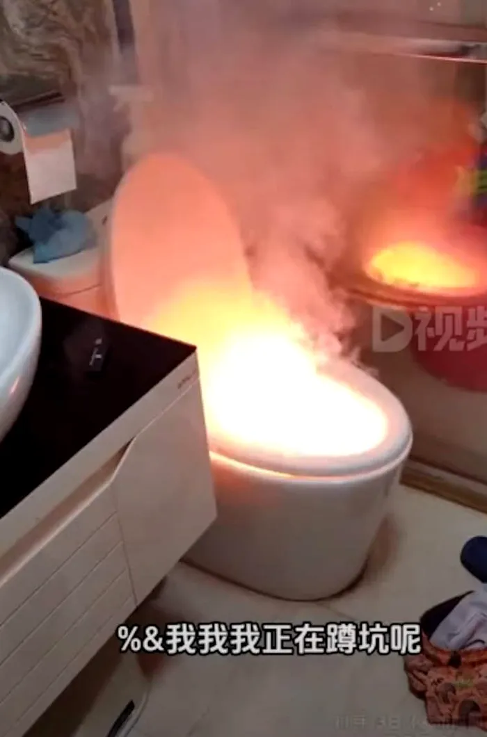 wc, wc inteligent, incendiu, vas de wc