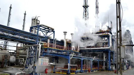 Rompetrol, pierderi prevăzute. Compania raportează profit doar pe segmentul de distribuţie