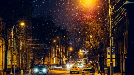 Vor fi maxime între 9 și 15 grade în țară de Ziua Națională, iar zăpada se va depune la munte. Cum va fi vremea în următoarele două săptămâni