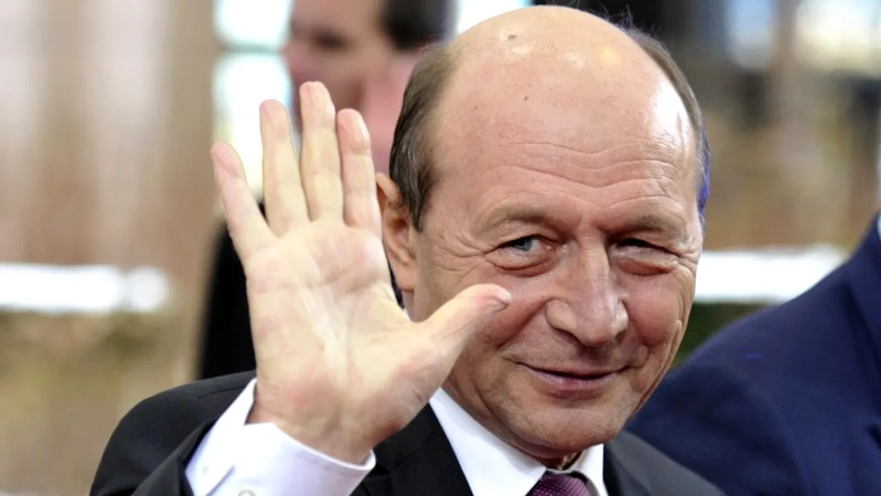 MESAJ DE ANUL NOU 2014 de la Traian Băsescu. Ce a transmis președintele de REVELION
