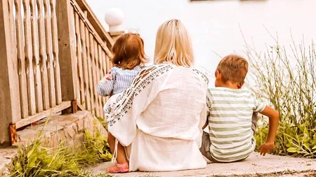 O operație amânată provoacă MULTĂ DURERE. Sfaturile lui JOJO, după ce a fost operată pentru hernie ombilicală