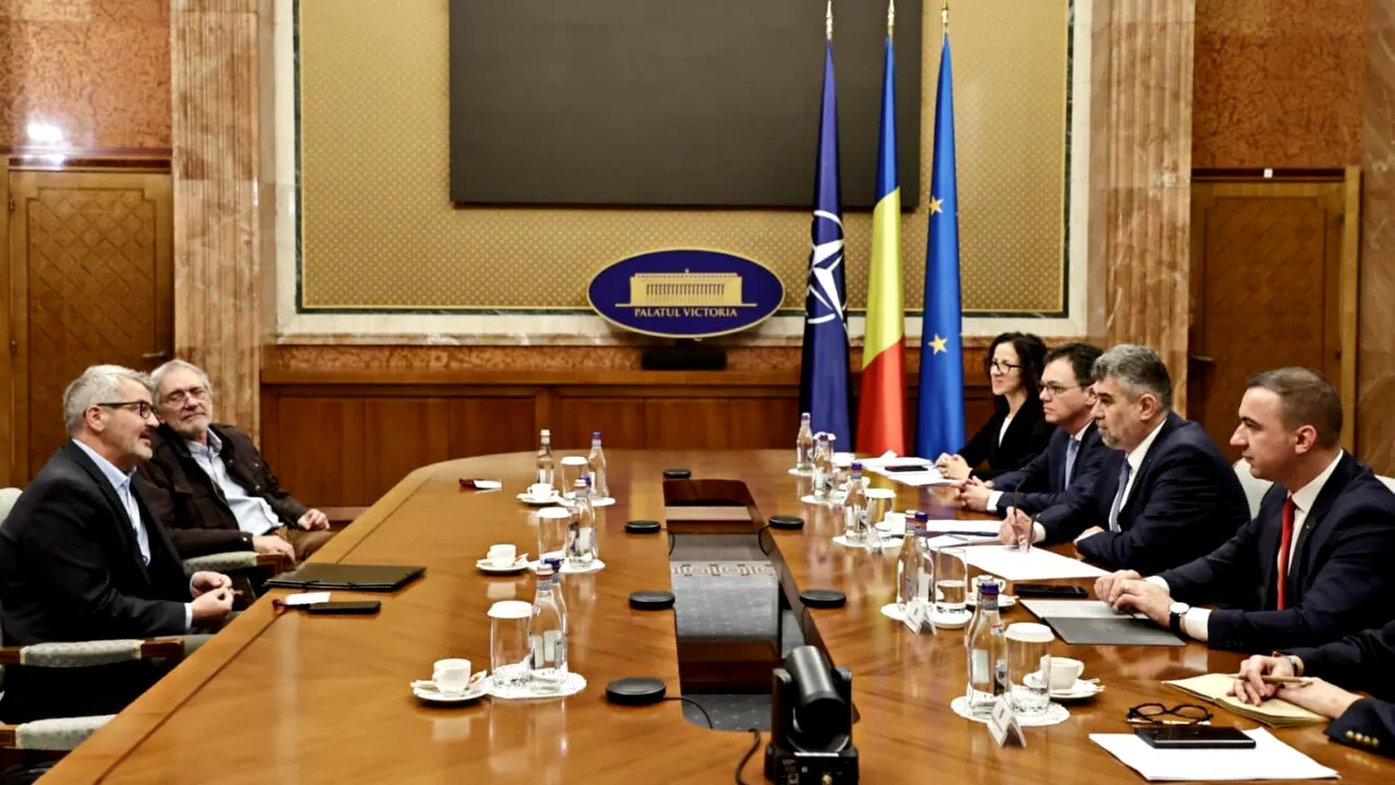 Marcel Ciolacu, proiect de lege pentru susținerea traseelor de tipul Via Transilvanica. Premierul s-a întâlnit cu Alin Ușeriu și Marcel Iureș