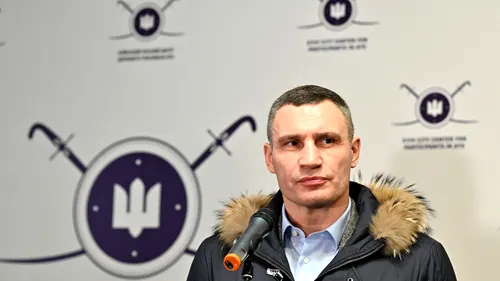 Fostul boxer Vitali Klitschko, primarul Kievului, promite să „apere” oraşul în cazul unui atac al Rusiei