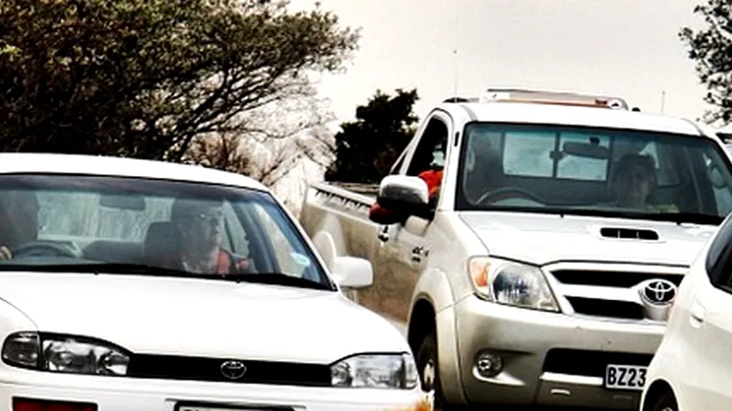 FOTO: Ce a blocat aceste mașini, pe un drum din Africa de Sud