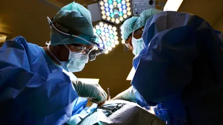 ANUNȚ. Statul pregăteşte o ordonanţă militară prin care le-ar interzice medicilor să demisioneze