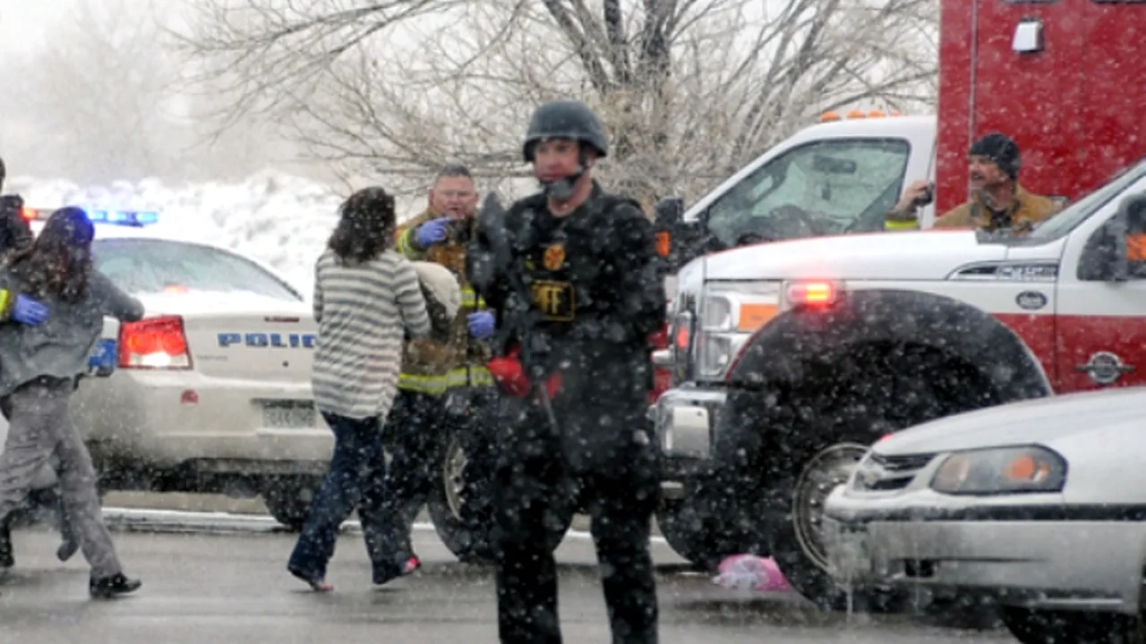 Trei morți și nouă răniți în urma unui atac armat la o clinică de planning familial din SUA