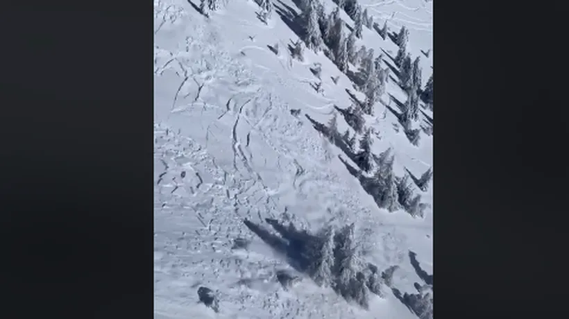 Momentul în care un schior este SURPRINS DE AVALANȘĂ, filmat de către SALVAMONTIȘTI: Căderea de zăpadă a provocat-o CHIAR EL