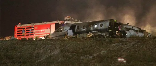 Un aeroport din Turcia, închis în urma prăbușirii unui avion pe o pistă de decolare