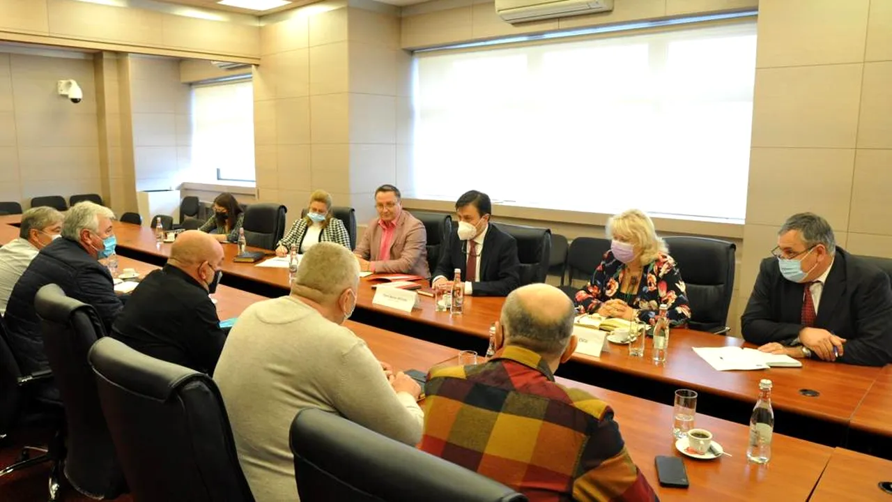 Ministrul Economiei, Florin Spătaru, a deblocat bugetele operatorilor din industria de apărare. „Până la sfârșitul anului, oamenii își vor primi banii de salarii”