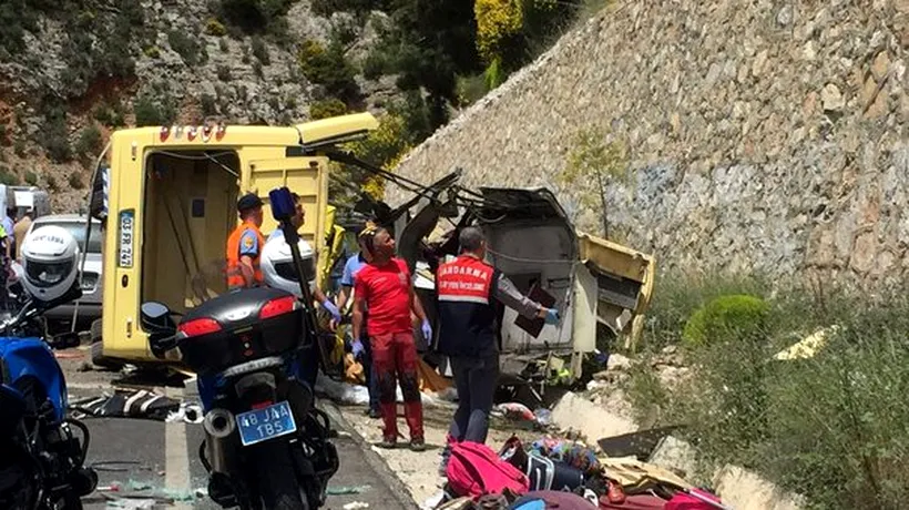 Accident grav în Turcia. Cel puțin douăzeci de turiști au murit