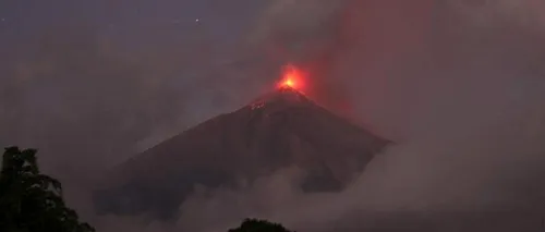 Erupție vulcanică spectaculoasă în Guatemala