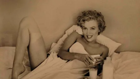 Primele fotografii nud cu Marilyn Monroe, făcute de logodnicul său, un bărbat de origine română