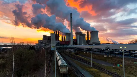 Emisiile de dioxid de carbon au ajuns în 2020 la nivelul de acum zece ani, dar este foarte probabil să crească din nou anul acesta