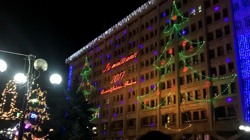 După un an de pauză, Ploieștiul a fost împodobit de sărbători. VIDEO și FOTO