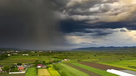 Avertizare RO-ALERT pentru București. Sunt vizate fenomene extreme în perioada imediat următoare