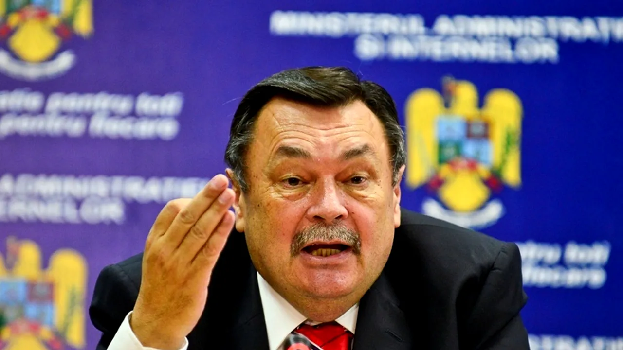 Parchetul cere aviz pentru URMĂRIREA PENALĂ a lui Victor Paul Dobre pentru abuz în serviciu. Ioan Rus, în interceptări: 